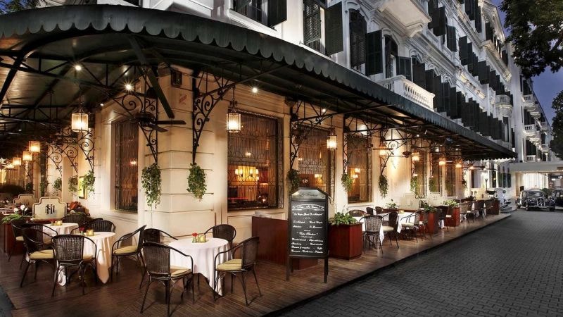Quán cà phê kết hợp quán bar